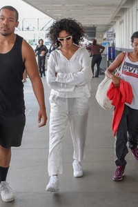 solange-knowles-at-lax-airport-in-los-angeles-07-26-2018-2.jpg