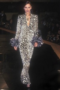 torrente-hc-fw-1997-1.thumb.jpg.1273a249e208945ffb7205a73b239d0d.jpg