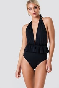 trendyol_frill_waist_swimsuit_1494-000586-0002_03a.jpg