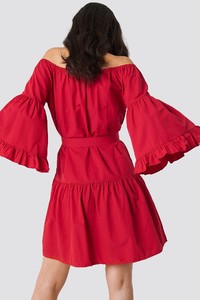 trendyol_off_shoulder_frill_midi_dress_1494-000711-0004_02k.jpg