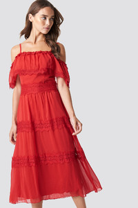 trendyol_shoulder_strap_lace_midi_dress_1494-000844-0004_01j.jpg