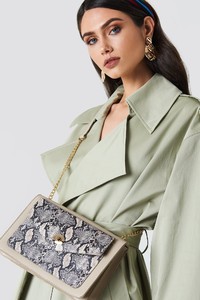 trendyol_snake_printed_shoulder_bag_1494-000666-0342_01l.jpg