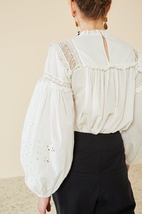 ulla-johnson-pf180204-vero-blanc-3.thumb.jpg.8bbab0c8c412d76fbd52e21a8d1697b8.jpg