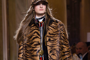 versace-m-clp-rf18-5683.thumb.jpg.4fc330a3d41457f86542afbd8dde3428.jpg