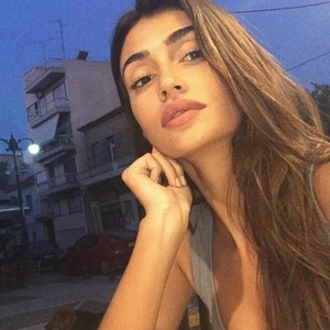 1.thumb.jpg.76200b55d25cc10006424e9bb1761f74.jpg