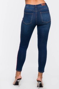 104356790_ZM_403_BACK.jpg