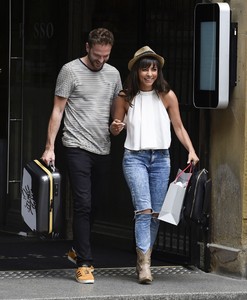        rox150818BZNimage23.jpg