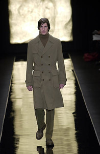 1166774585_DonnaKaranFW2001NYFWW30.thumb.jpg.2450c49c7caa047f0cf18b692fa4b511.jpg