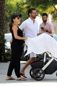          lon260818BZNimage7.jpg