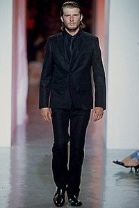 1360830923_RichardEdwardsFW2001NYFW9.thumb.jpg.5152321de216191f2c32d36c22715ee7.jpg