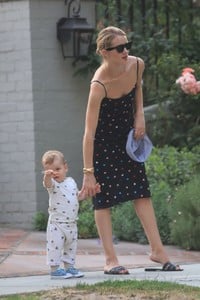         rhw130818BZNimage30.jpg