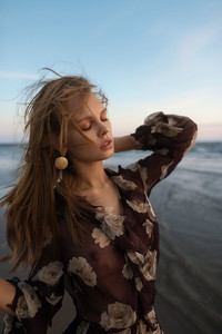 1546910674_AnastasiaShcheglova_TatianaMertsalova(4).thumb.jpg.6180e14ca9601ff4bc6d0a43894e8614.jpg