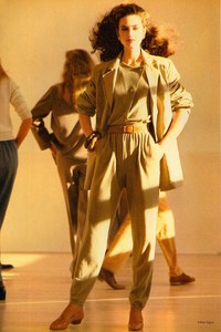 1618204963_Vogue-March1981(3-1981)USAArthurElgortday2.thumb.jpg.14fded8cbde150deaa0cc218ffec8dce.jpg