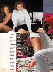 1635973591_USVogueJune1982SimplySummerDenisPielwithterryfarrell04.thumb.jpeg.8b9eccfb7acc20d153fdd23d1c1c1b01.jpeg
