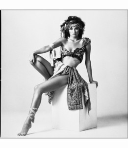 1724100980_carol-perkins-1982byPeterDuke.thumb.jpg.12a3317defcd3addd3320b439a0da87f.jpg