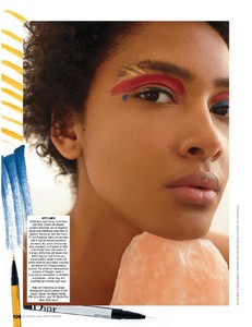 2018-09-01 Elle South Africa-page-032.jpg