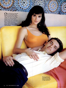 1810564180_NewYorkMagazine27Feb1989charmedlivesbymikeruss04.thumb.jpg.7f97ca0a816e63898d3575be4c6a412b.jpg