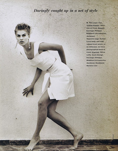 1831029331_sensualityFashionQuarterlyEditorialBonusIssue1990byBollingPowell4.thumb.jpg.65d7b249e617c660bb6769613bff4af9.jpg
