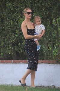         rhw130818BZNimage7.jpg