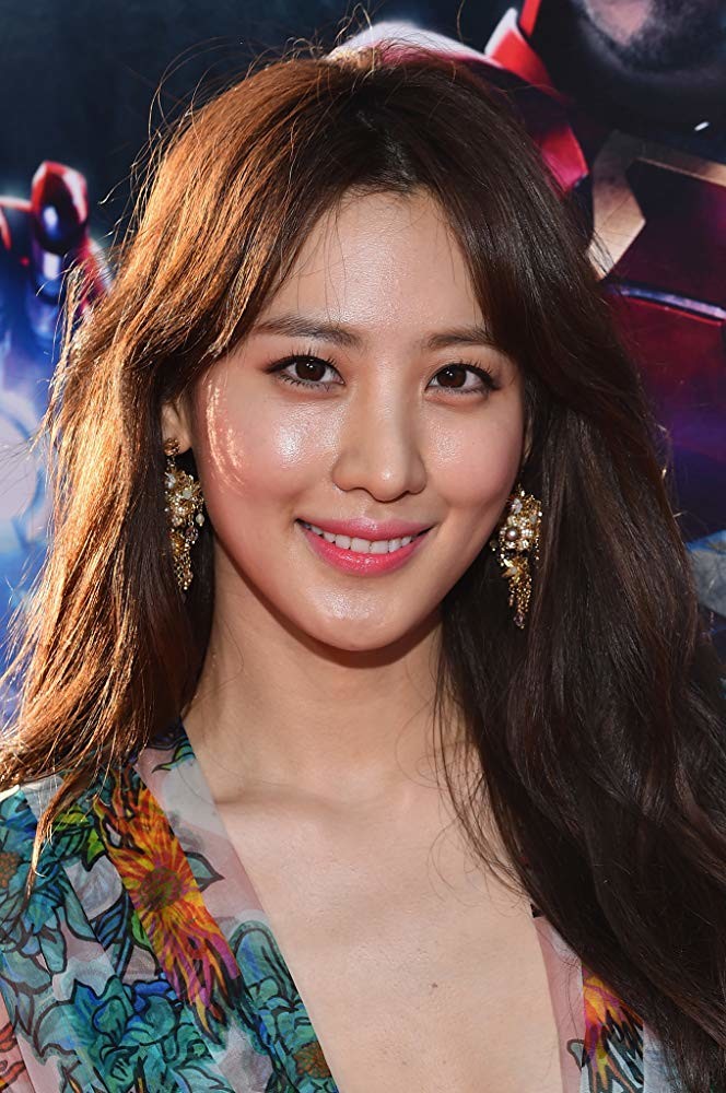 Claudia Kim 124.jpg