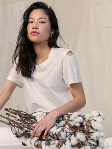 1B0A2865_2048x2048.jpg