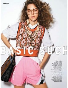 Glamour 08.2018_downmagaz.com-page-002.jpg