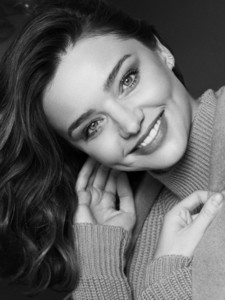 20171116MIRANDAKERR_MEIDOTCOM33780_1500.thumb.jpg.2fd9d174234ac82d1d40c8864042e76a.jpg