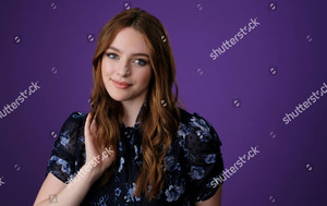 2018-summer-tca-portrait-session-beverly-hills-usa-06-aug-2018-shutterstock-editorial-9786957j.thumb.jpg.457f9c4450954bf696e5f9075b2209de.jpg