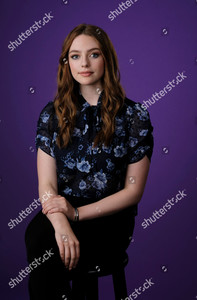 2018-summer-tca-portrait-session-beverly-hills-usa-06-aug-2018-shutterstock-editorial-9786957m.thumb.jpg.570cdc588fd5554e202046d118268ebd.jpg