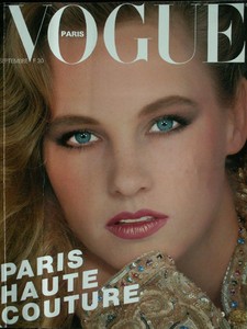 Eva Johanson-Vogue-França.jpg