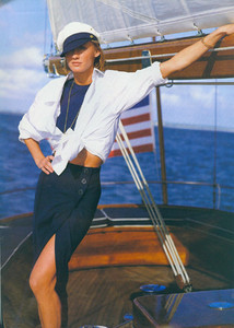 2142046261_KimNyeralphlaurenspring-summer1992bruceweber1.thumb.jpg.38e3c7ea0cd233ffd2ffbbdea4527ba0.jpg