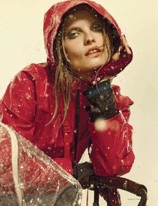 2018-08-29 Vanity Fair Italia-page-004.jpg