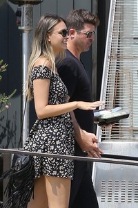           lov090818BZNimage6.jpg