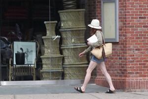         moo230818BZNimage14.jpg