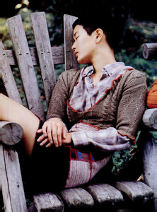 383162983_NewYorkMagazine30Aug1993knitpickingbytroyword07.thumb.jpg.6feede54cba97f1baebf2c9967cd0671.jpg