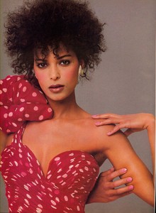470316518_MariamaCartillierUSVogueApril1984TheBeauty-FitnessConnectionLiveIt!AndreaBlanch.thumb.jpg.f9b5bfddbc0e34abf52a91fbc5bc59ea.jpg