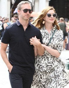            hat310818BZNimage32.jpg