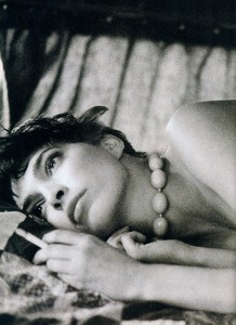 51895529_DanaPatrickGlamourFranceJune1989FripeJean-PierrePunier1.thumb.jpg.bfe05be5b4434977f18773301bd632bc.jpg