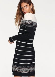 Knitted-Dress-by-KangaROOS~359761FRSP_W01.jpg