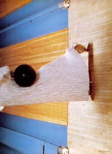 715831955_NewYorkMagazine28Feb1983metropolitanlifebytoscani02.thumb.jpg.182e52b4e7aa354c447cc63eea66bdf8.jpg