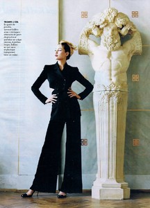 792392811_ELLEFrance1stMay1995ELLEFrance1stMay1995Jean-MariePerier3.thumb.jpg.0b0913848daa49e45bac8d26009d31bf.jpg