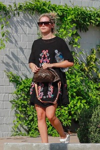         tis270818BZNimage105.jpg