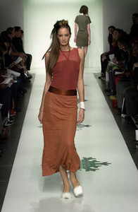 987002003_PrivateCircleFW2001NYFW5.thumb.jpg.9204fb27b0426de965514fcb080d351b.jpg