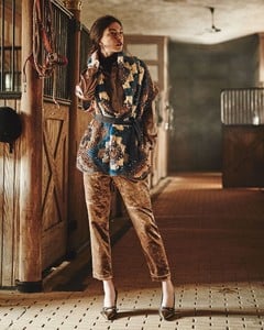 Brunello-Cucinelli-Peacock-Folkloric-Paillette-Cap-Sleeve-Cashmere-Chunky-Knit-Cardigan-with-Belt.thumb.jpg.c60a028a7856b40d28b09e817f9d71d0.jpg