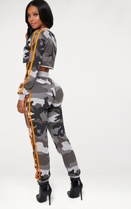 CLU3531_2.JPG