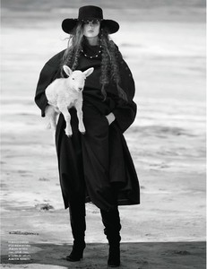Elle3792-22.jpg