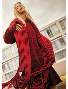 ElleCanada-September2018-page-014.jpg