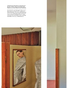 Harper_s_Bazaar_9.18-page-005.jpg
