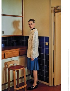 Harper_s_Bazaar_9.18-page-007.jpg
