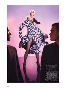 Harper_s_Bazaar_9.18-page-021.jpg